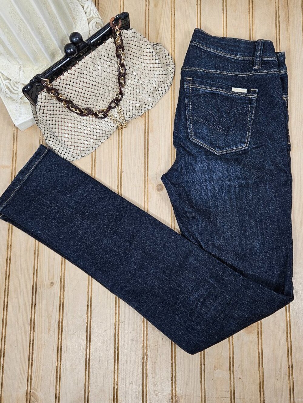 White House Black Market Size 0R Slim Leg Jeans Dark Wash Low Rise Stretch EUC